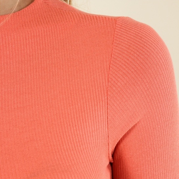 Short Scooped Side Knit Dress! - Picture 5 of 5